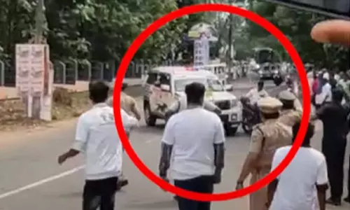 നവകേരള ബസ്സിൻ്റെ പൈലറ്റ് വാഹനമിടിച്ച് ബൈക്ക് യാത്രക്കാരന് പരിക്ക്