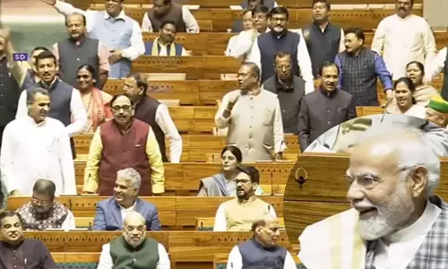 Tisri Bar Modi Sarkar; BJP MPs shouting slogans in Parliament