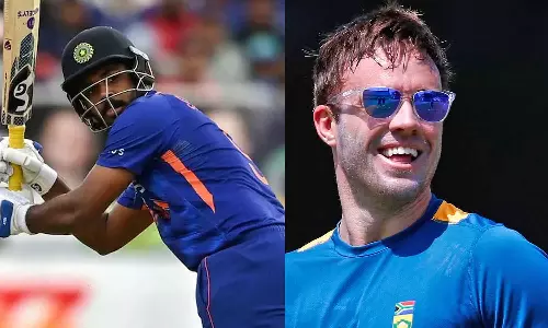 ദക്ഷിണാഫ്രിക്കയിൽ സഞ്ജു തിളങ്ങും: പുകഴ്ത്തി ഡിവില്ലിയേഴ്‌സ്‌