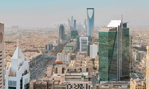 സൗദിയിൽ ബാൽക്കണിക്ക് പ്രത്യേക നിറം നൽകരുത്; നിർമ്മാണത്തിനും അറ്റകുറ്റപണിക്കും അനുമതി വേണം സൗദിയിൽ ബാൽക്കണിക്ക് പ്രത്യേക നിറം നൽകരുത്; നിർമ്മാണത്തിനും അറ്റകുറ്റപണിക്കും അനുമതി വേണം