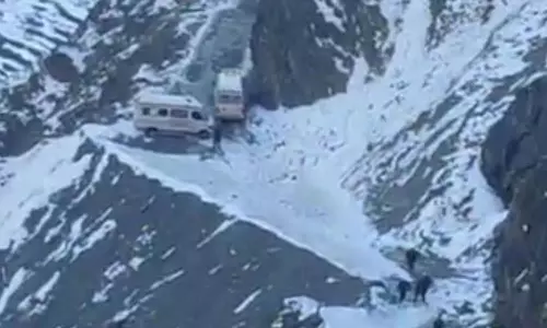 road accident in Jammu, Four of the dead are Malayalis, accident, death, ജമ്മുവിലെ വാഹനാപകടം, മരിച്ചവരിൽ നാലുപേർ മലയാളികൾ, അപകടം, മരണം