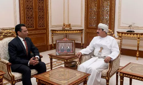 ഇന്ത്യൻ അംബാസഡർ ഒമാൻ റോയൽ ഓഫീസ് മന്ത്രിയുമായി കൂടിക്കാഴ്ച നടത്തി