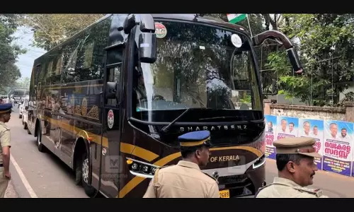 nava kerala bus