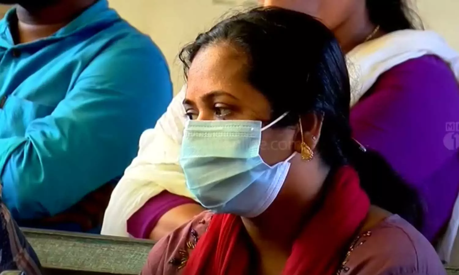 Kerala Fever; More than 10,000 people are affected by the flu every day Kerala Fever; More than 10,000 people are affected by the flu every day