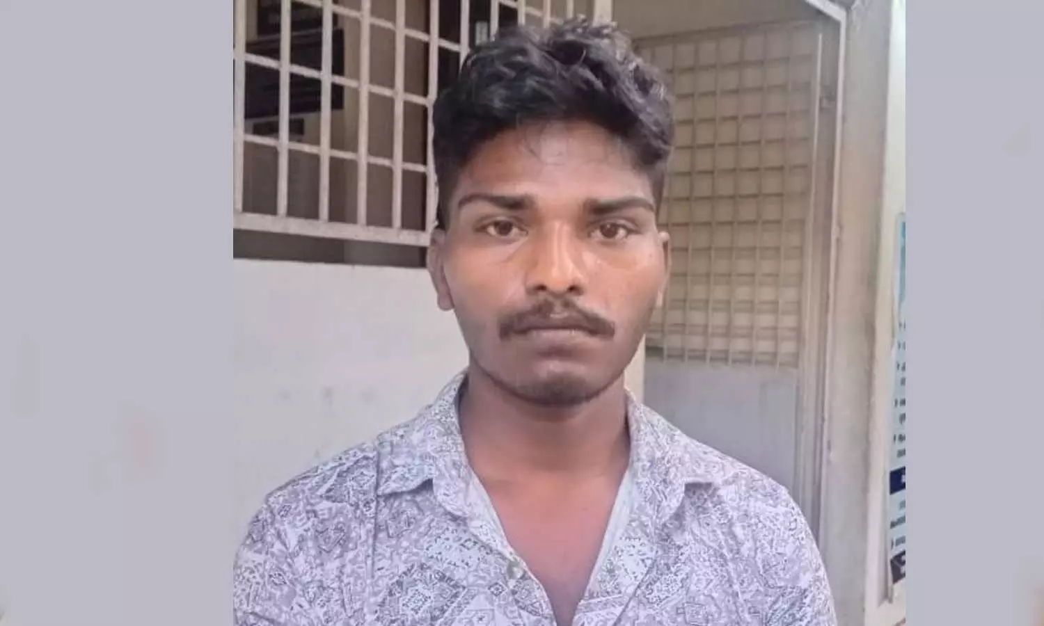 Suspect arrested for stealing mobile phones by breaking into Sunni Juma Masjid in Kozhikode