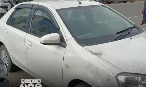 Complaint of assaulting car passengers in Wayanad and robbing them of 20 lakh rupees