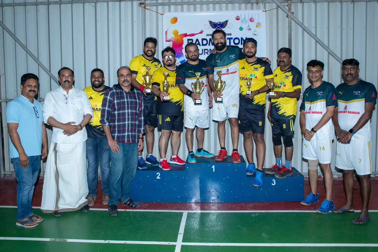 ജുബൈൽ ഫാൽകൺസ്ക്ലബ് ബാഡ്മിന്റൺ ടൂർണമെന്റ് സമാപിച്ചു ജുബൈൽ ഫാൽകൺസ്ക്ലബ് ബാഡ്മിന്റൺ ടൂർണമെന്റ് സമാപിച്ചു