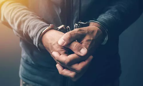 Four arrested for kidnapped 9th class girl in Pathanamthitta