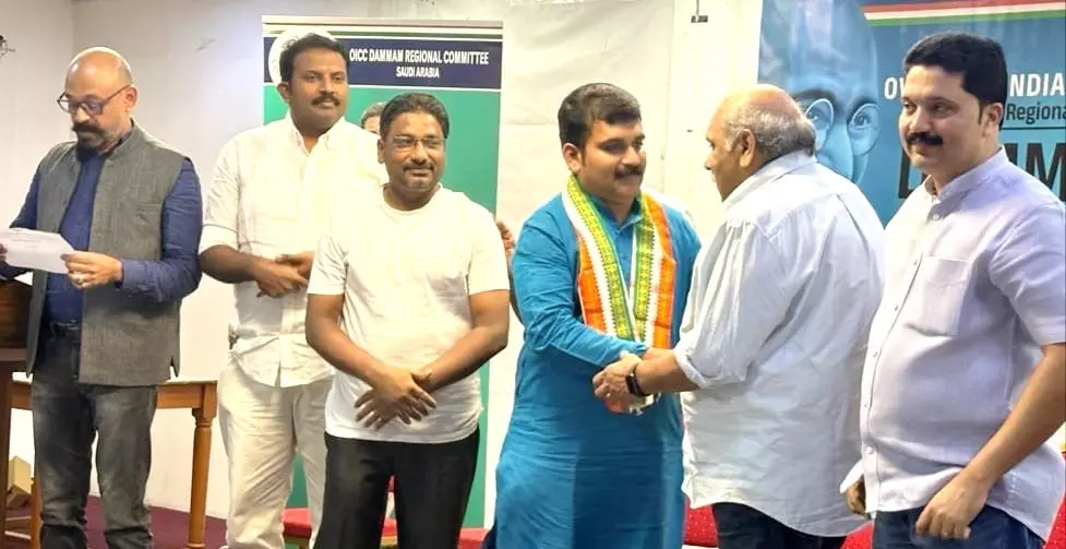 ഒഐസിസി ദമ്മാം റീജ്യണൽ കമ്മിറ്റി പ്രസിഡണ്ടിനെ വോട്ടെടുപ്പിലൂടെ തെരഞ്ഞെടുത്തു ഒഐസിസി ദമ്മാം റീജ്യണൽ കമ്മിറ്റി പ്രസിഡണ്ടിനെ വോട്ടെടുപ്പിലൂടെ തെരഞ്ഞെടുത്തു