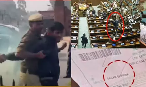 ലോക്സഭയില്‍ അതിക്രമിച്ച് കയറിയവരില്‍ ഒരാൾ എൻജിനീയറിങ് വിദ്യാർഥി;  കൂടുതൽ വിവരങ്ങൾ പുറത്ത്