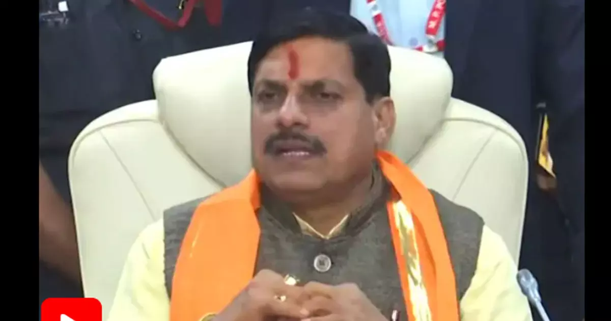 The first meeting of the new government in Madhya Pradesh decided to ban loudspeakers and control the sale of meat.