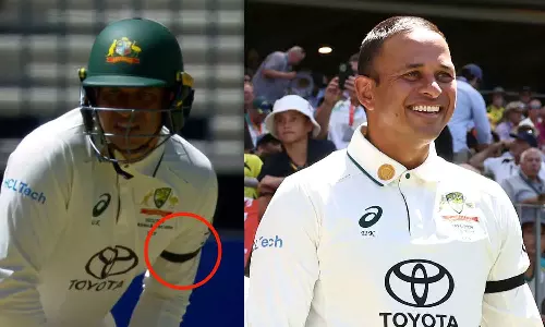 ഐ.സി.സിയുടെ വിലക്ക് ആ ഷൂവിന്; കറുത്ത  ആം ബാൻഡുമായി ഖവാജ, ഫലസ്തീൻ പിന്തുണയിൽ മാറ്റമില്ല