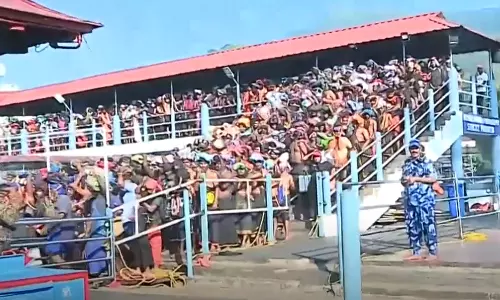 Sabarimala  , Sabarimala   news, sabarimala,sabarimala temple,sabarimala pilgrims,sabarimala news,sabarimala rush,sabarimalai,sabarimala news today,huge rush at sabarimala,latest malayalam news