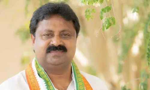 ഒ.ഐ.സി.സി മുൻ അംഗം സിദ്ദിക്ക് ഹസ്സനെ കോൺഗ്രസിൽ തിരിച്ചെടുത്തു