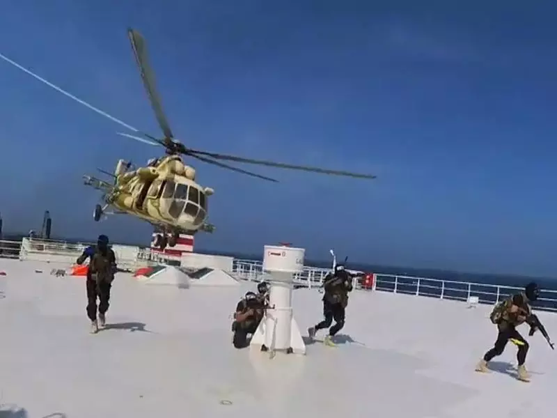 ഹൂതി ആക്രമണത്തോടെ കപ്പൽ കമ്പനികൾ   ചെങ്കടൽ വഴിയുള്ള സർവീസ് നിർത്തി