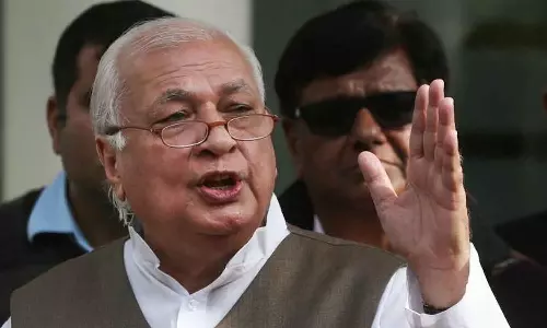 Protesters are criminals hired by CM: Governor Arif Muhammad Khan