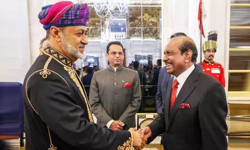 Lulu Group set to expand operations in Oman; MA Yousafali met with the Sultan of Oman