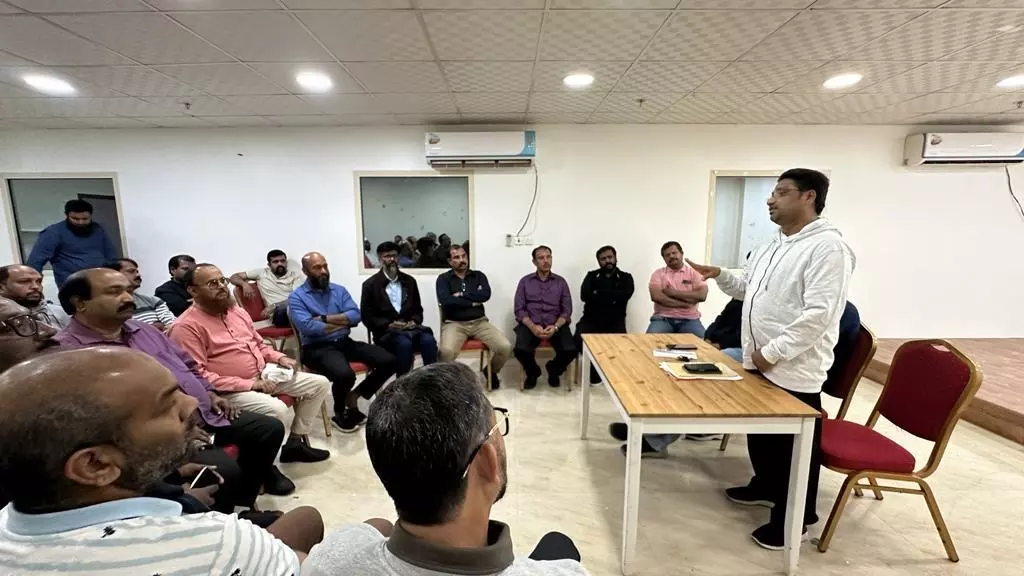 പ്രവാസികളുടെ നിയമലംഘനങ്ങളെ ഓർമ്മിപ്പിച്ച് ജുബൈൽ വെൽഫെയർ അസോസിയേഷൻ പ്രവാസികളുടെ നിയമലംഘനങ്ങളെ ഓർമ്മിപ്പിച്ച് ജുബൈൽ വെൽഫെയർ അസോസിയേഷൻ