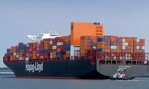 international shipping firms,Red Sea travel,Houthi militants,Israel’s war ,gaza,ഹൂത്തി ആക്രമണം,ഷിപ്പിങ്,ചരക്കുനീക്കം,ഇസ്രായേല്‍,ഗസ്സ,ഫലസ്തീന്‍ യുദ്ധം