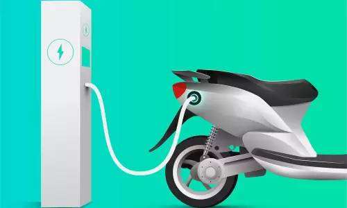 ഇലക്ട്രിക് ഇരുചക്ര വാഹനങ്ങള്‍ വേഗം വാങ്ങിക്കോളൂ, സബ്സിഡി നിര്‍ത്താനൊരുങ്ങി കേന്ദ്രം