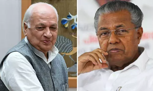 ഗവർണർ മിഠായിത്തെരുവിലിറങ്ങിയത് ചില കാര്യങ്ങൾ മനസ്സിൽവച്ച്; പ്രോട്ടോക്കോൾ ലംഘനം-മുഖ്യമന്ത്രി ഗവർണർ മിഠായിത്തെരുവിലിറങ്ങിയത് ചില കാര്യങ്ങൾ മനസ്സിൽവച്ച്; പ്രോട്ടോക്കോൾ ലംഘനം-മുഖ്യമന്ത്രി