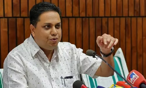 ഭക്ഷണ വില ഏകീകരിക്കാനാകുമോ എന്ന് പരിശോധിക്കണം: സ്പീക്കർ