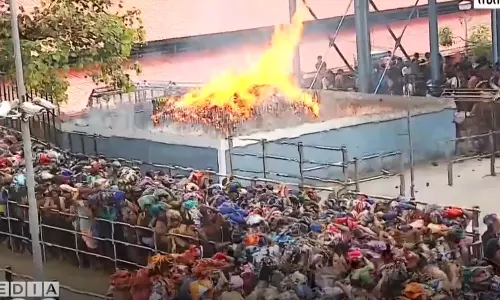 Sabarimala Sannidhanam,Sabarimalacrowded,Sabarimala pilgrims ,latest malayalam news,ശബരിമല,ശബരിമല തിരക്ക്,