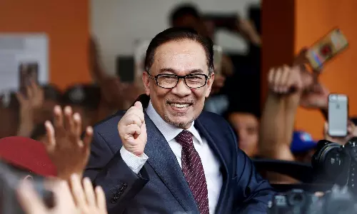 ഫലസ്തീനിലെ നരനായാട്ട്;   ഇസ്രായേൽ കപ്പലുകൾക്ക് വിലക്കുമായി മലേഷ്യ