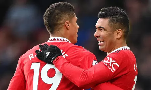 കസമിറോയെ ലക്ഷ്യമിട്ട് സൗദി ക്ലബ്; ട്രാൻസ്ഫർ വിപണിയിൽ ഒരുമുഴംമുൻപേ യുണൈറ്റഡ്