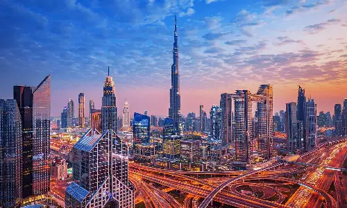 Most companies in the UAE may increase salaries in the new year; The report is out