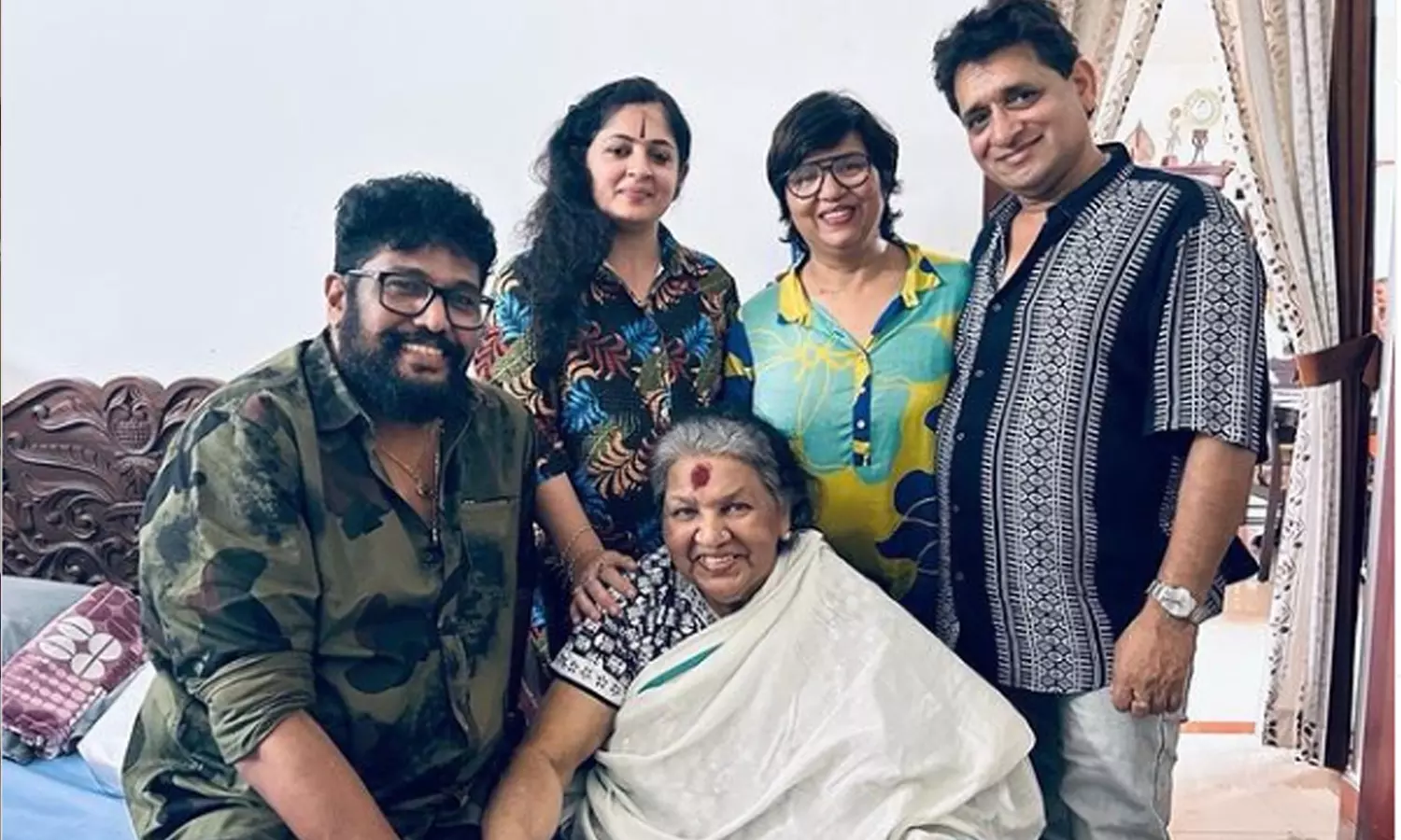 With my dear golden mother; Shaji Kailas shared a picture with Kaviyoor Ponnamma With my dear golden mother; Shaji Kailas shared a picture with Kaviyoor Ponnamma