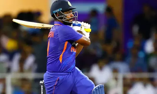 സഞ്ജുവോ തിലക് വർമയോ പുറത്തേക്ക് ; നിർണായക മാച്ചിൽ മാറ്റത്തിന് ടീം ഇന്ത്യ