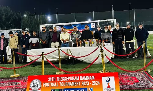 തെക്കെപുറം ദമ്മാം ഫുട്ബോൾ ടൂർണമെന്റിന് ഉജ്ജ്വല തുടക്കം