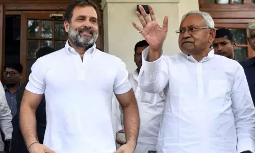 Rahul Gandhi spoke to Nitish Kumar on phone