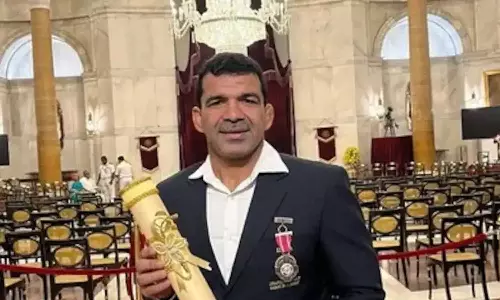 രാജ്യത്തെ പെൺമക്കൾക്കു വേണ്ടി  പത്മശ്രീ പുരസ്കാരം  തിരികെ നൽകുമെന്ന് മുന്‍ ഗുസ്തി താരം വിരേന്ദര്‍ സിങ്ങ്