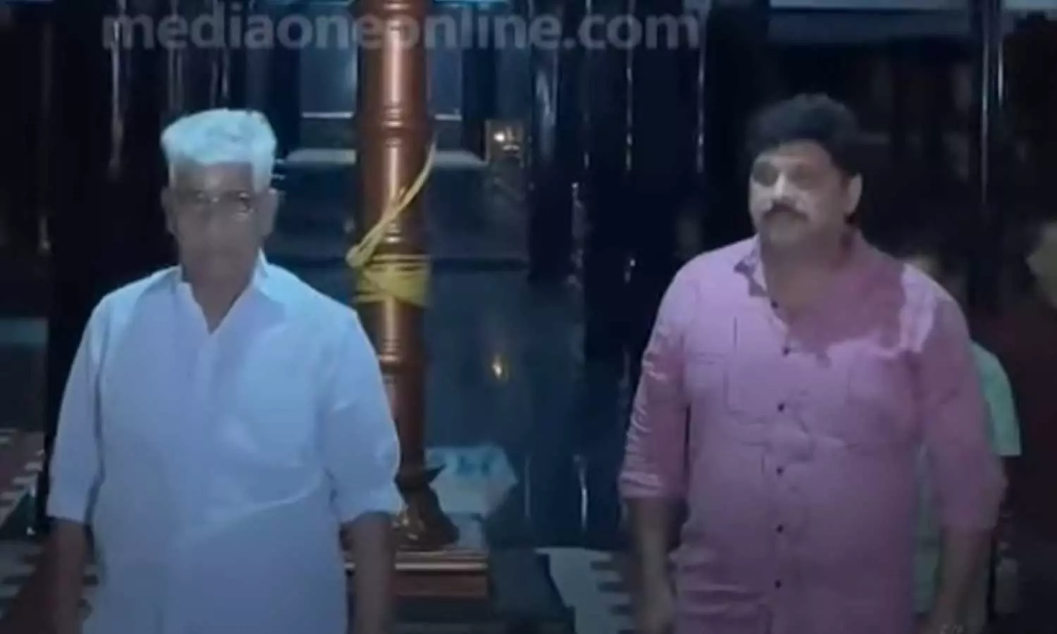 Ganesh Kumar reached NSS headquarters Ganesh Kumar reached NSS headquarters