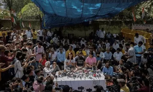 Sports Ministry asks IOA to form ad-hoc committee to run WFI