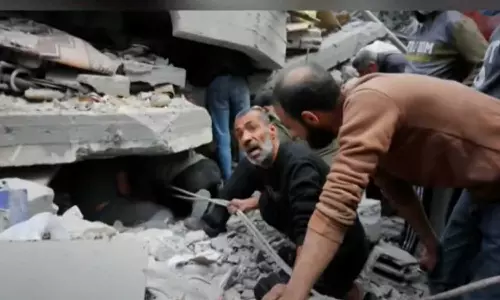 66 people were killed in the airstrike in al-Maghazi camp 66 people were killed in the airstrike in al-Maghazi camp