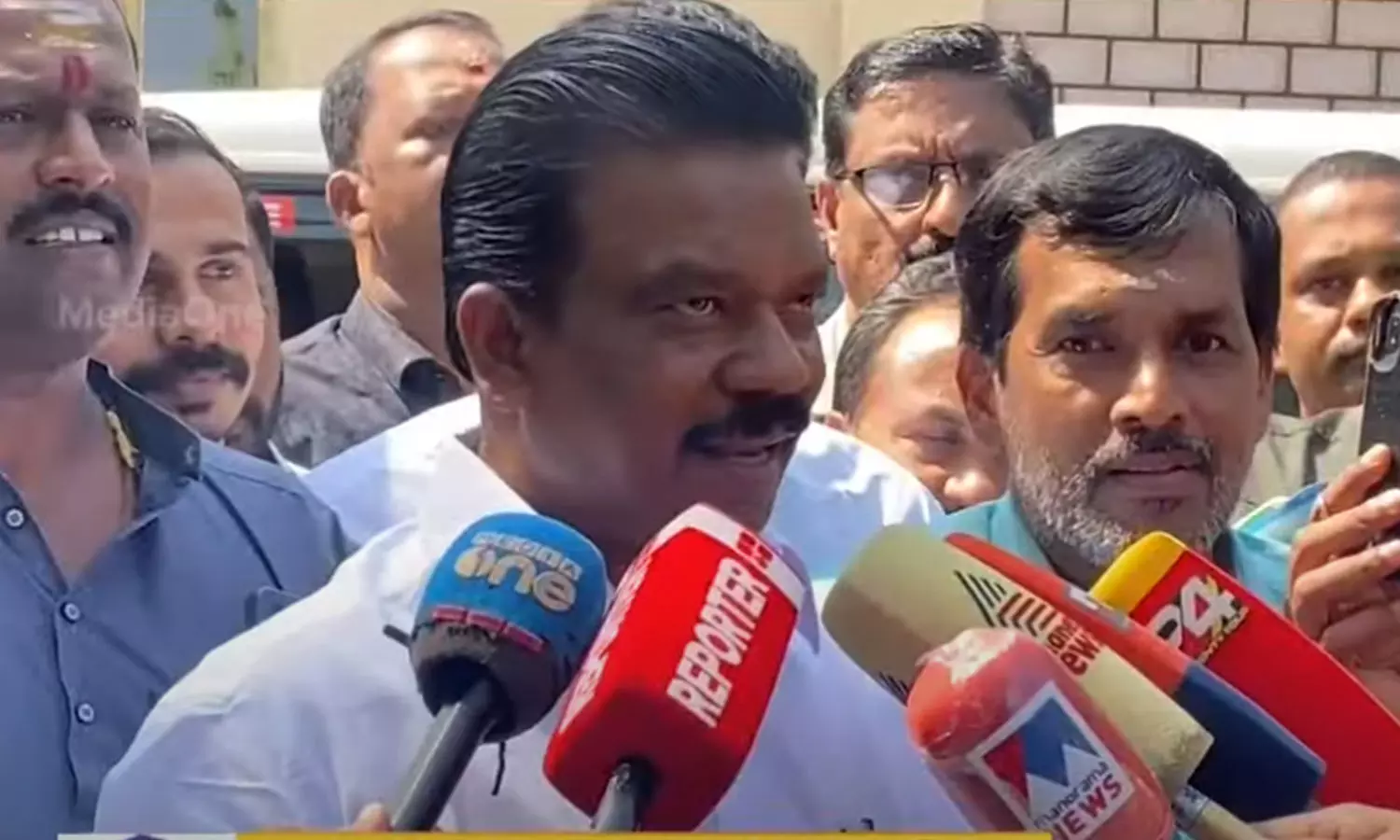 K. Radhakrishnan,Sabarimala,protest at Sabarimala,UDF, sabarimala,sabarimala temple,sabarimala pilgrims,sabarimala news,sabarimala rush,sabarimalai,sabarimala news today,huge rush at sabarimala,breaking news malayalam today,ശബരിമല,ബ്രേക്കിങ് ന്യൂസ് മലയാളം K. Radhakrishnan,Sabarimala,protest at Sabarimala,UDF, sabarimala,sabarimala temple,sabarimala pilgrims,sabarimala news,sabarimala rush,sabarimalai,sabarimala news today,huge rush at sabarimala,breaking news malayalam today,ശബരിമല,ബ്രേക്കിങ് ന്യൂസ് മലയാളം