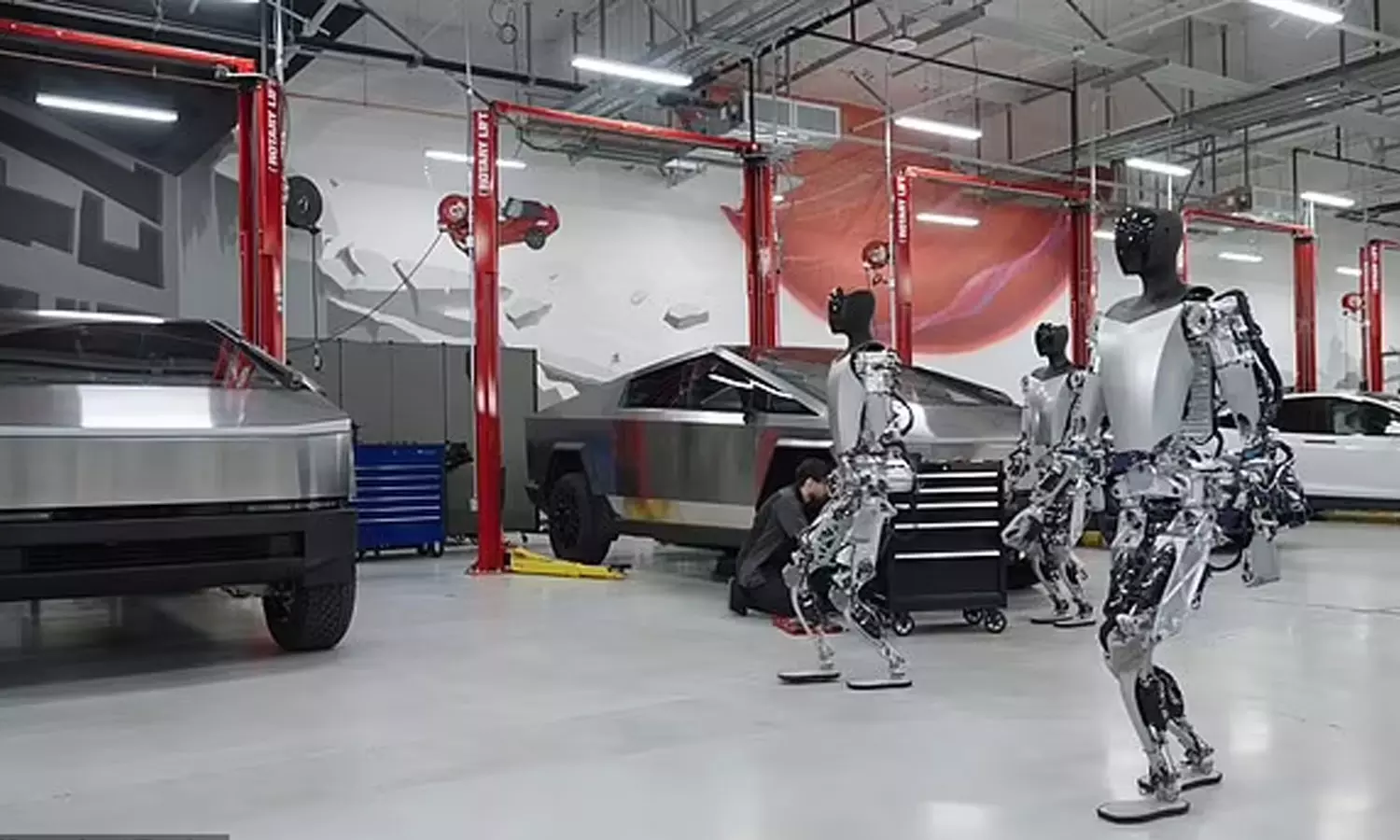 Robot Attacks Engineer in Tesla Factory
