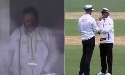 ആസ്‌ത്രേലിയ-പാകിസ്താൻ മത്സരം നിർത്തിവെച്ചു; കാരണമിതാണ്, ചിരിയടക്കാനാവാതെ താരങ്ങൾ