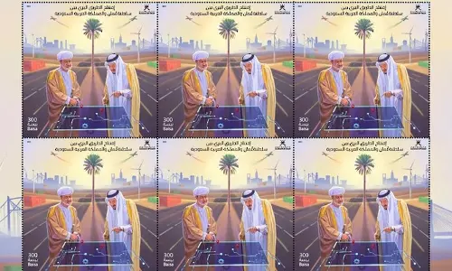 ഒമാനും സൗദിയും തമ്മിലുള്ള ചരിത്രപരമായ ബന്ധം;   ഒമാൻ പോസ്റ്റ് തപാൽ സ്റ്റാമ്പ് പുറത്തിറക്കി