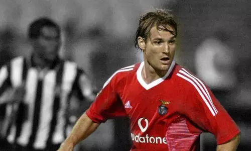 മിക്ലോസ് ഫെഹര്‍ ന്റെ കളിക്കളത്തിലെ ദാരുണാന്ത്യം,