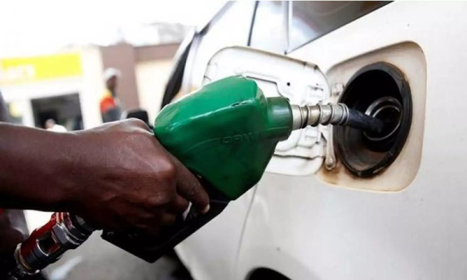 Petrol pump strike in kerala from tonight Petrol pump strike in kerala from tonight