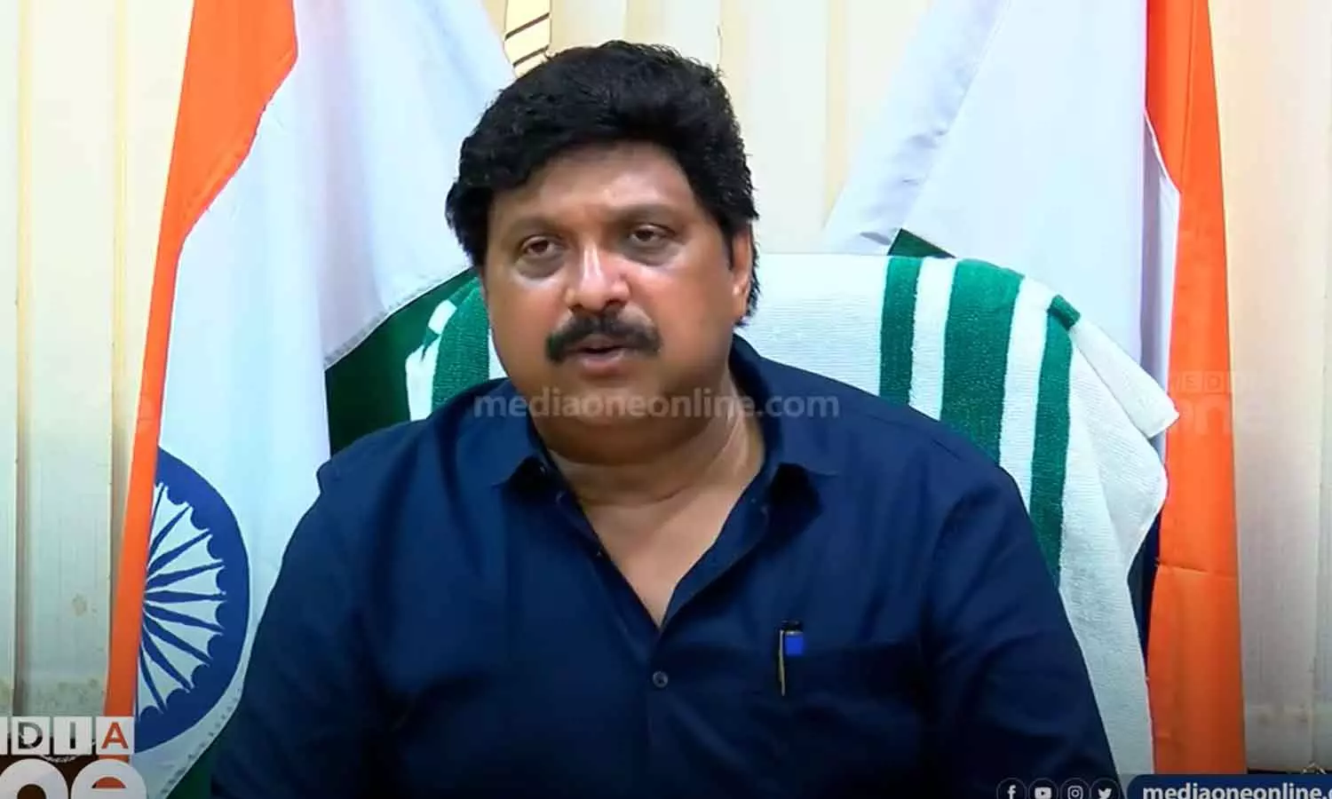 Action to remove no parking boards in Aluva; Transport Minister to take immediate action,latest news,ആലുവയിൽ നോ പാർക്കിങ് ബോർഡുകൾ നീക്കിയ നടപടി; അടിയന്തരമായി നടപടി സ്വീകരിക്കാൻ ഗതാഗത മന്ത്രി