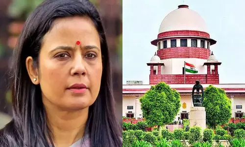 Supreme Court Issues Notice To Lok Sabha Secretary General in Mahua Moitra Expulsion