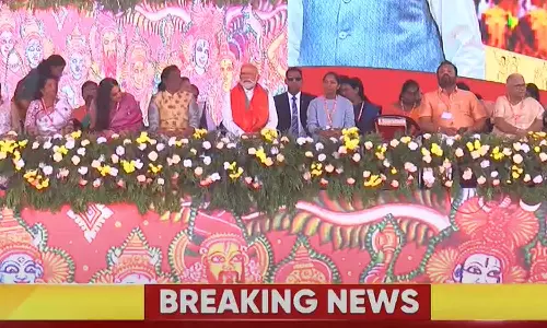 The road show is over; Pradhanmanthi reached the stage