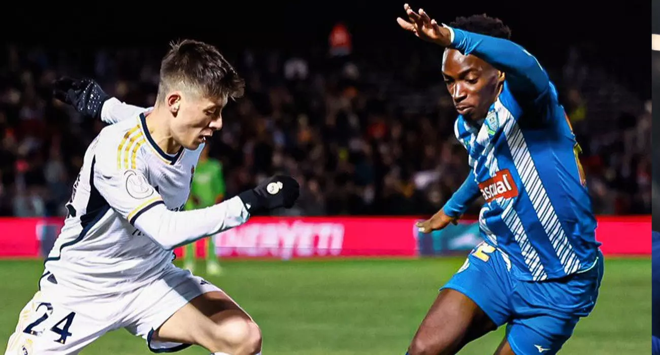 അനായാസം റയൽ മാഡ്രിഡ്; കോപ്പ ഡെൽറെയിൽ മൂന്ന് ഗോൾ ജയം അനായാസം റയൽ മാഡ്രിഡ്; കോപ്പ ഡെൽറെയിൽ മൂന്ന് ഗോൾ ജയം