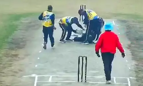 ക്രിക്കറ്റ് കളിക്കുന്നതിനിടെ കുഴഞ്ഞുവീണ് യുവ എഞ്ചിനീയർക്ക് ദാരുണാന്ത്യം
