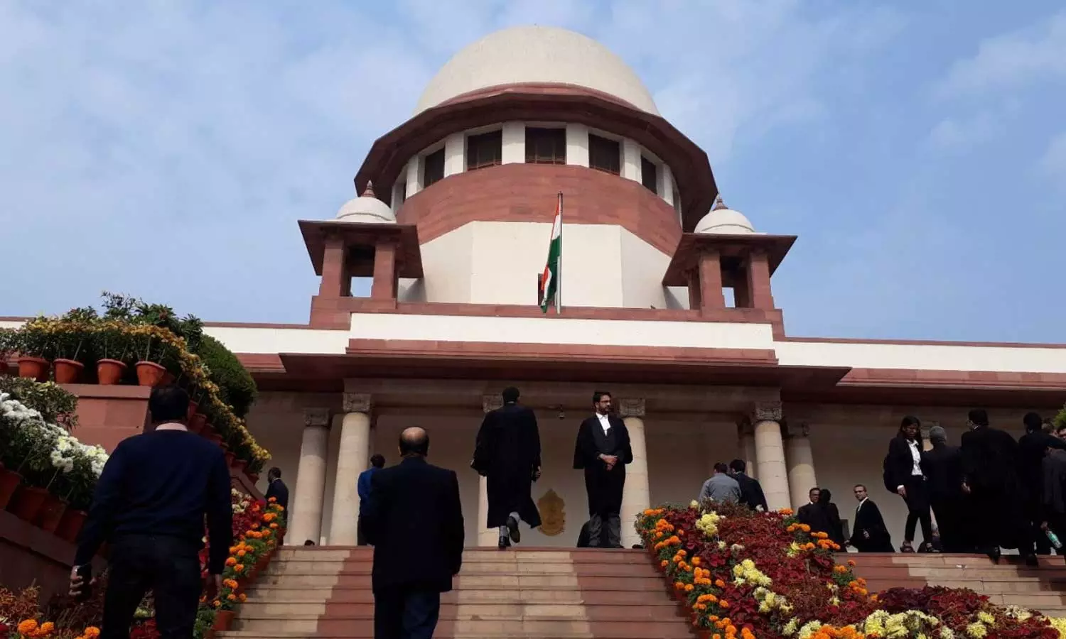 Supreme Court issues Notice to Centre in Kerala